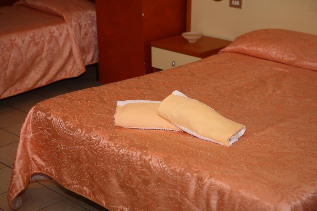 Meridiano Hotel Naples Room photo